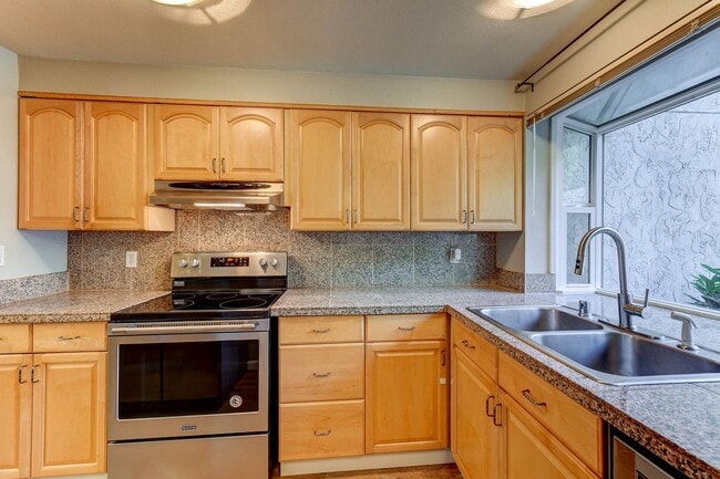 Photo - ”Water/Sewer/Trash and parking included in rent!