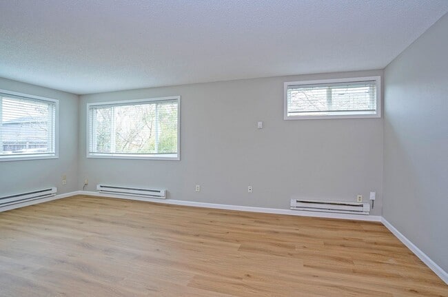 Photo - Remodeled 2BR w/ Garage, Fenced Yard & Stainless Steel Appliances
