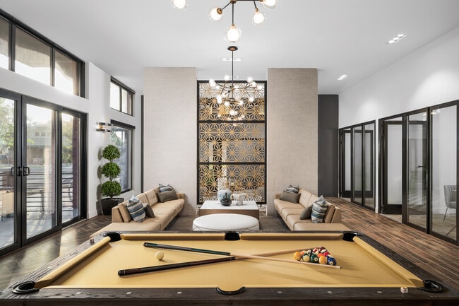 Resident Lounge | Pool Table and Lounge Seating - The McKinley