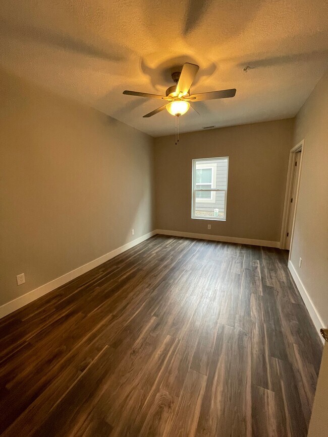 Photo - 2026 Scott Street