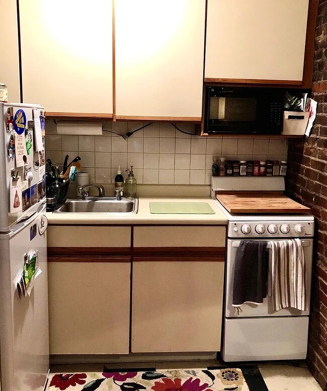 Photo - 670 Tremont St Unit BR