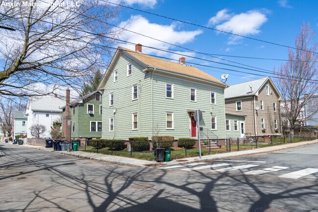 Photo - 21 Kenwood St Unidad 1R