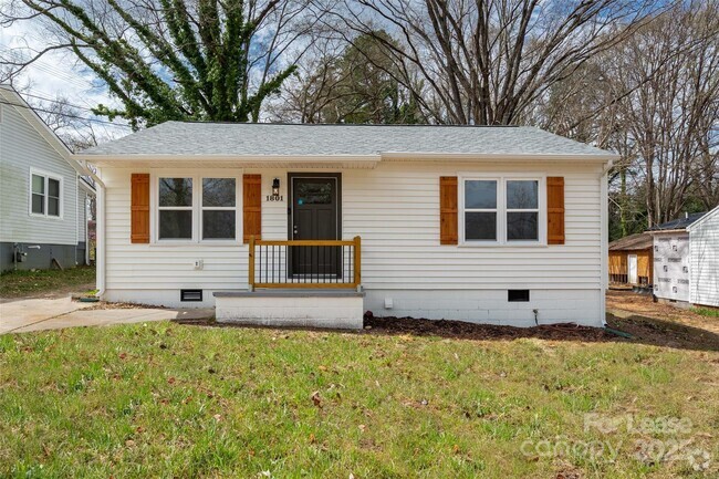 Building Photo - 1801 Findlay St Rental