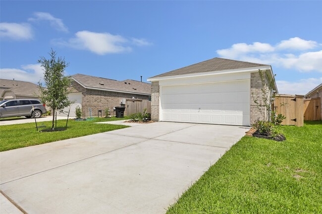 Photo - 1570 Gardenia Blossom Ln