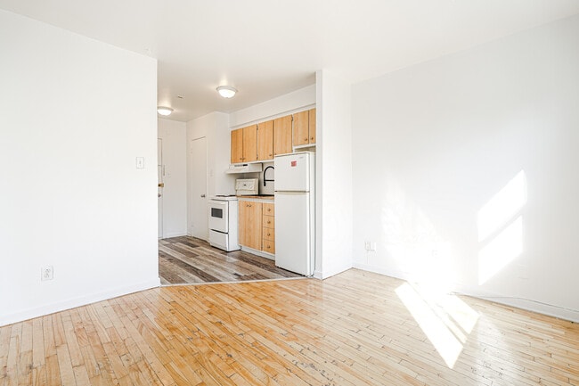 Photo - 1655 Rue Fleury E Unit 15