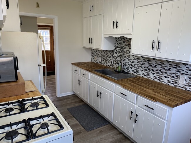 Updated, Farmhouse Kitchen - 4424 Zane Ave N House