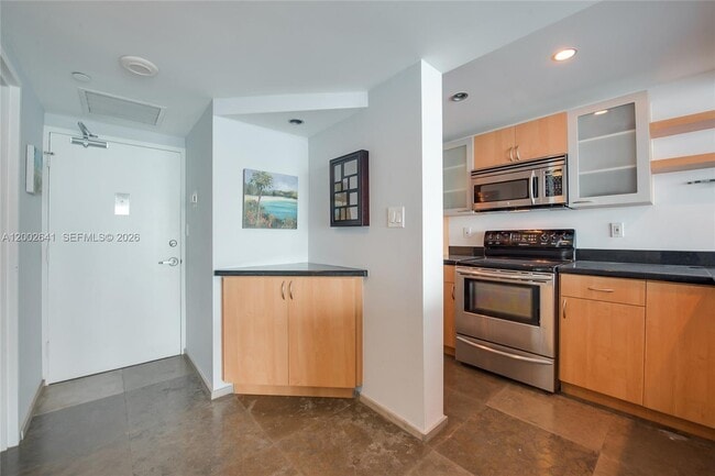 Photo - 1000 West Ave Unit 712