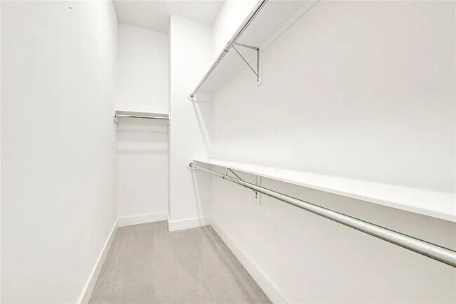 Photo - 4623 Cochran St