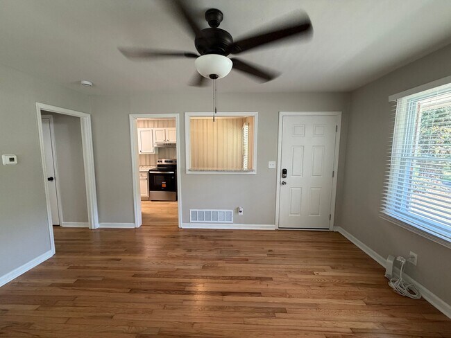 3269 Dodson Dr Unit B