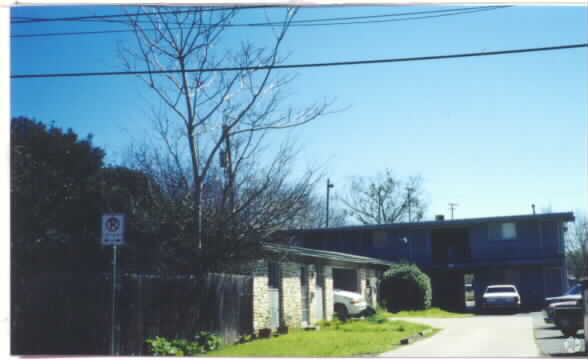 Photo - 7107 Guadalupe St