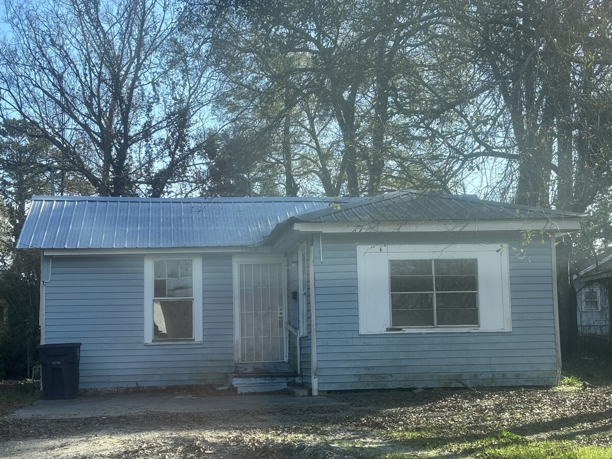 Photo - 4882 Mohican St