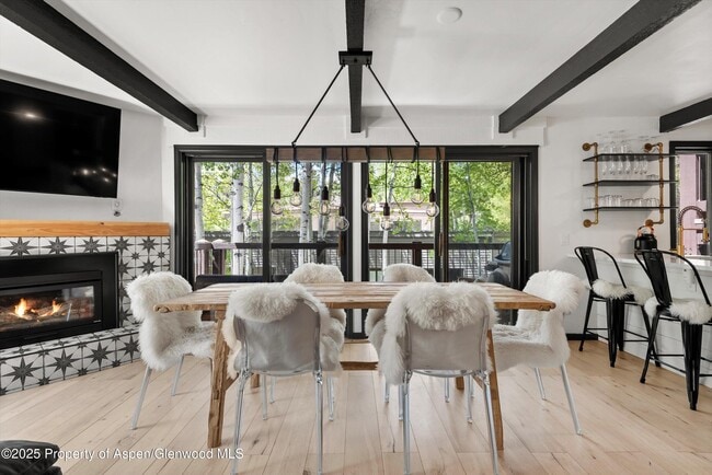 Photo - 35 Upper Woodbridge Rd Unit 2A