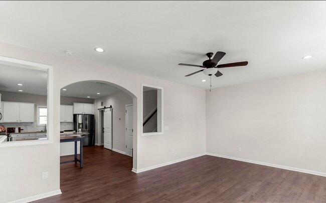 Photo - 111 Rosemary St