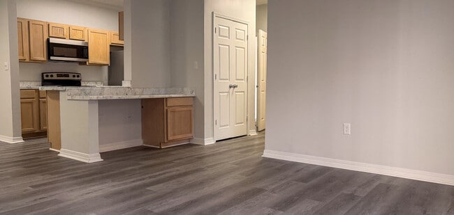 Photo - Oxford Point