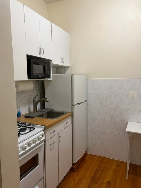 Photo - 207 W 20th St Unit 2A