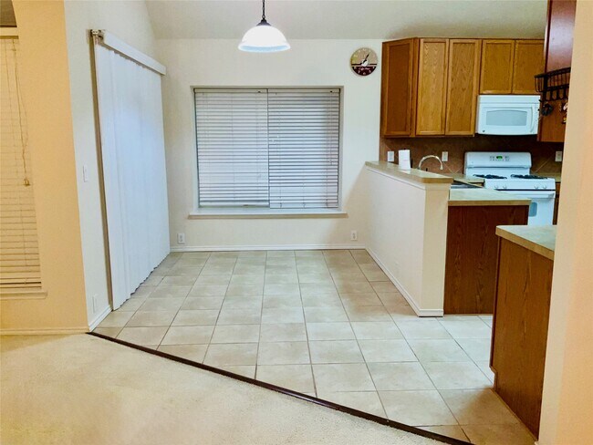 Photo - 3227 Farrel Hill St