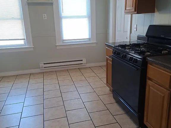 Photo - 355 Sherman Ave Unit #3