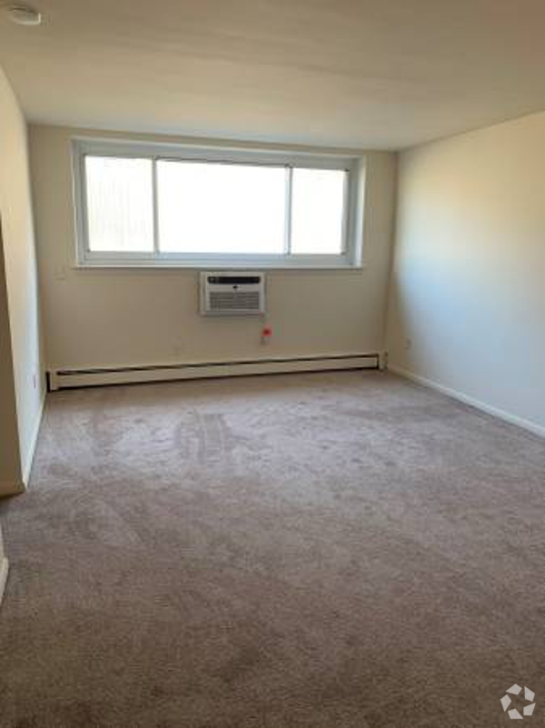 Building Photo - 177 Bergen Ave Unit bell pike Rental