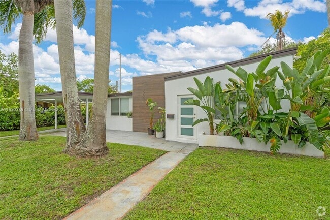 Building Photo - 1580 NE 139th St Rental