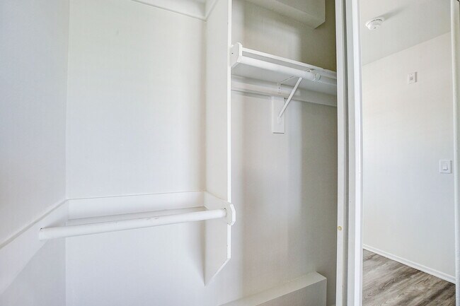 Photo - Toscana Apartments