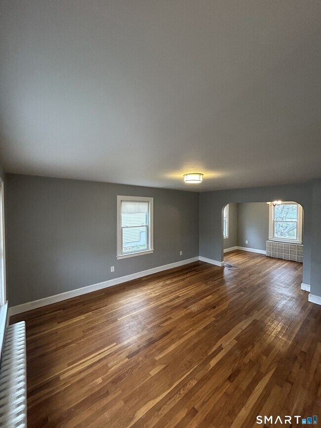 Photo - 62 W Elderkin Ave