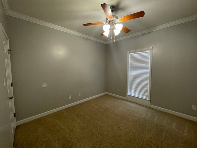 Photo - 3911 Galloway St