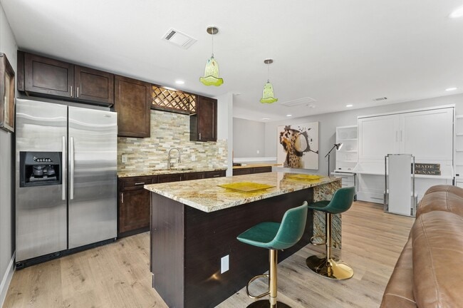 Photo - 5511 Queensloch Dr