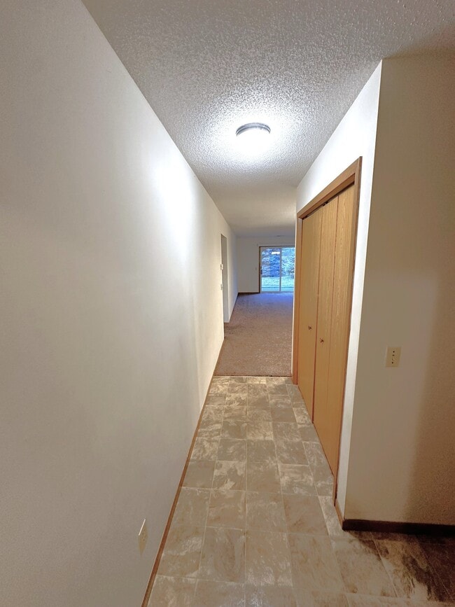 Photo - 840 Highview Dr