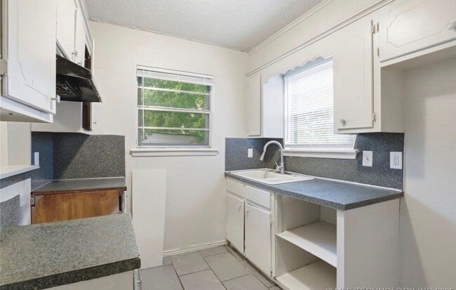 Photo - 4 Bedroom House