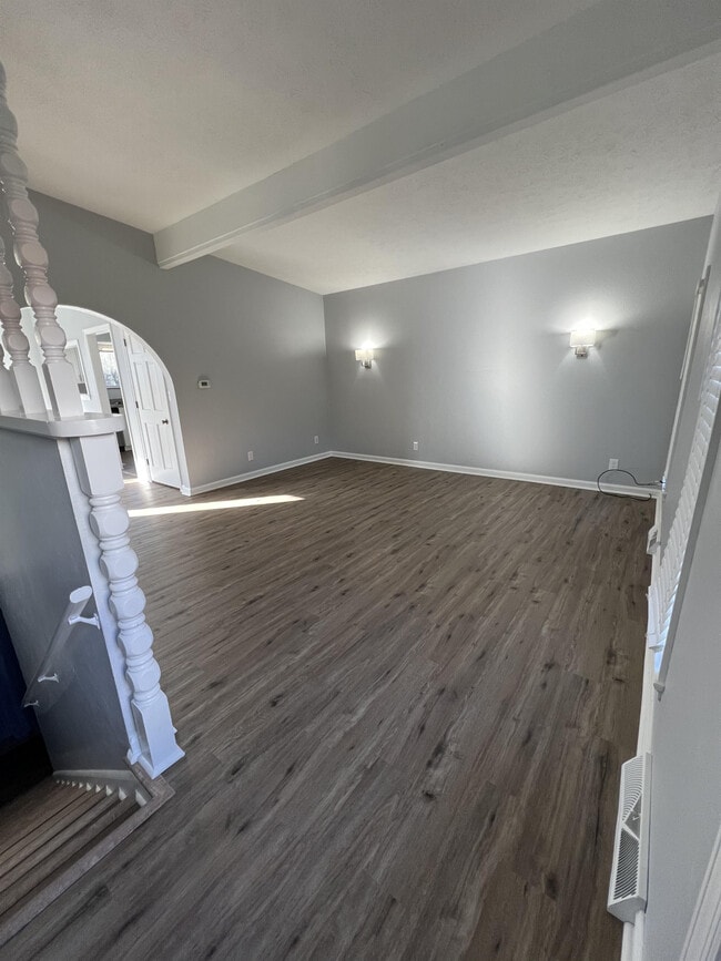 Photo - 1171 Emerald Rd