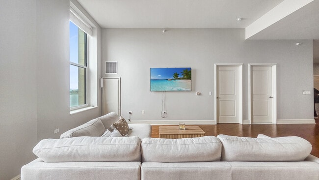 Photo - 850 N Lake Shore Dr Unidad 504