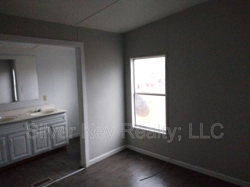 Photo - 126 Mt Vernon Church Rd