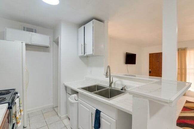 Photo - 10100 S Gessner Rd Unidad 411