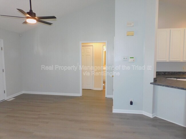 Photo - 4301 Edgemore Rd House