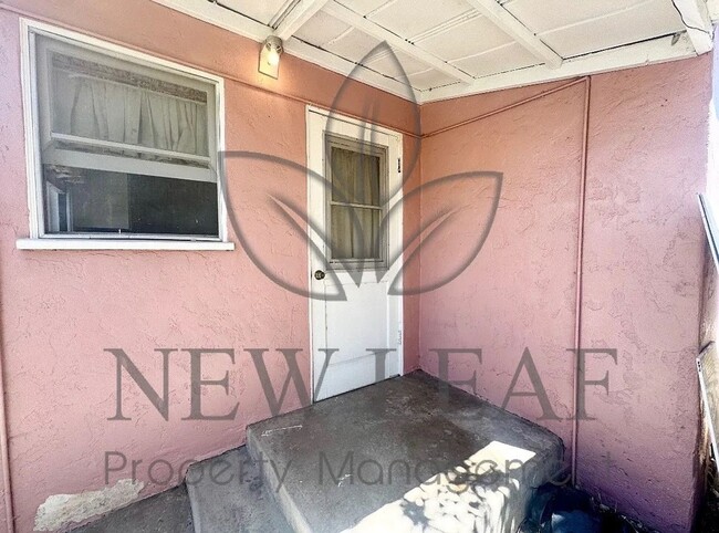 Building Photo - 232 S Bush St Unit 230