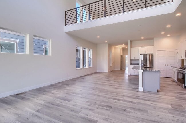 Photo - Luxury Paired Home in Golden!  3 bedrooms, 2.5 baths, 2-car garage!