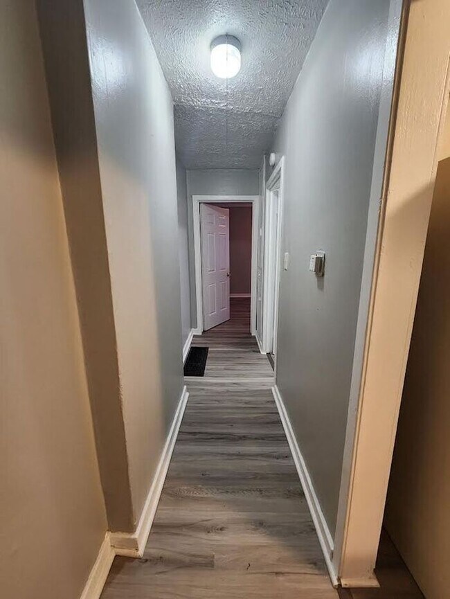 One Bedroom Located Westside of Indy Rental House Rental in