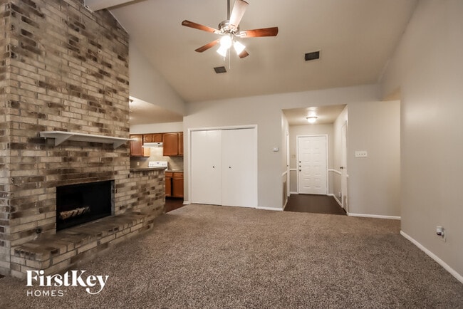 Photo - 2702 Forestbrook Dr