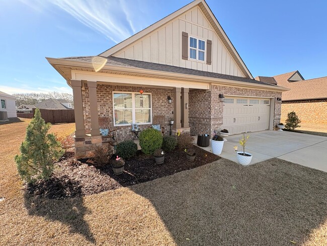 Building Photo - Available March!