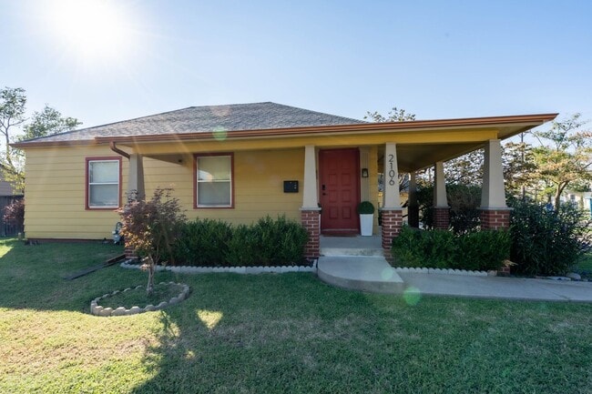 Building Photo - 2 Bed | 2 Bath | Mid Town