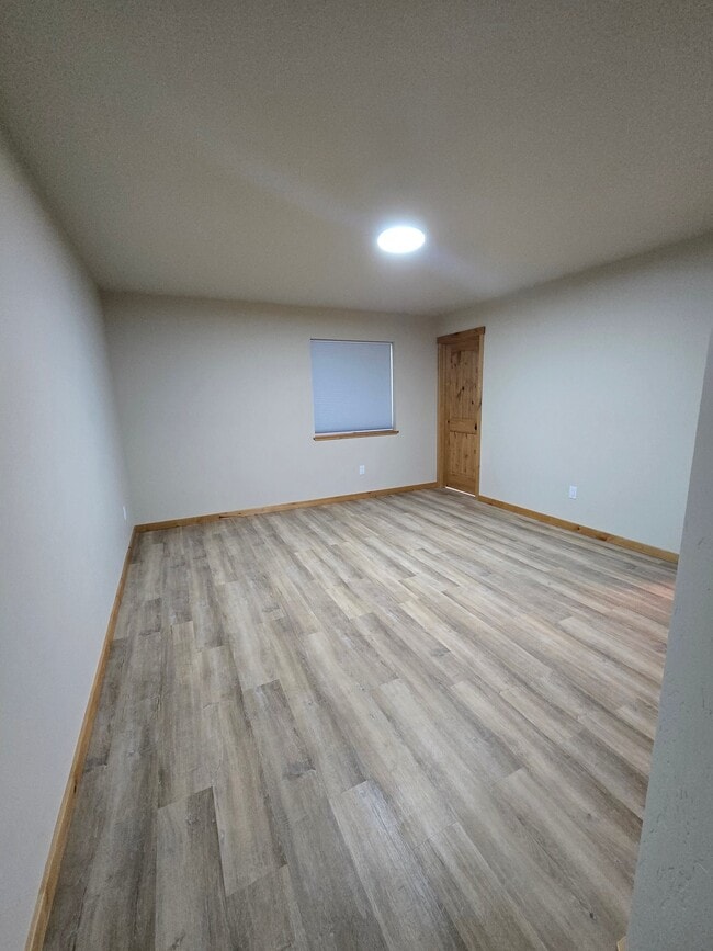 Photo - 1679 Montana Hwy 35 Unidad B