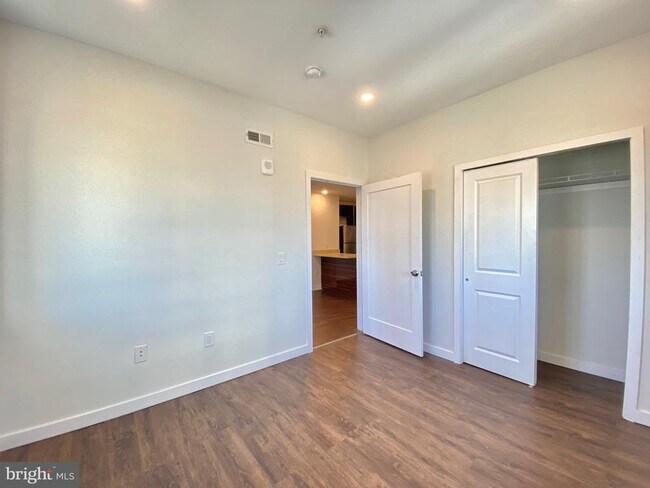 Photo - 1 W Main St Unit 410