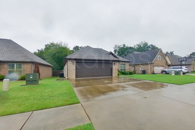 Photo - 94 Old Orchard Rd