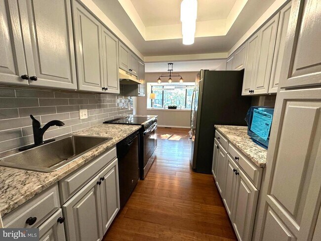 Photo - 1526 Scandia Cir