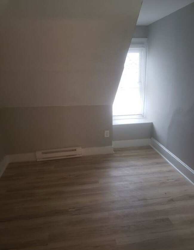 Photo - 120 Main St Unit #3