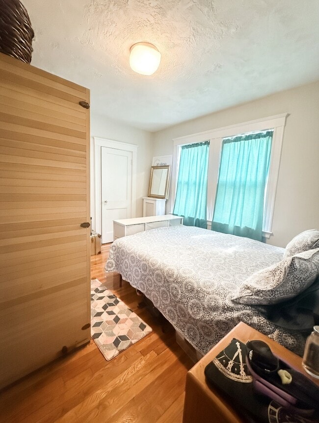 Photo - 949 Adams St Unidad 949 Adams Street