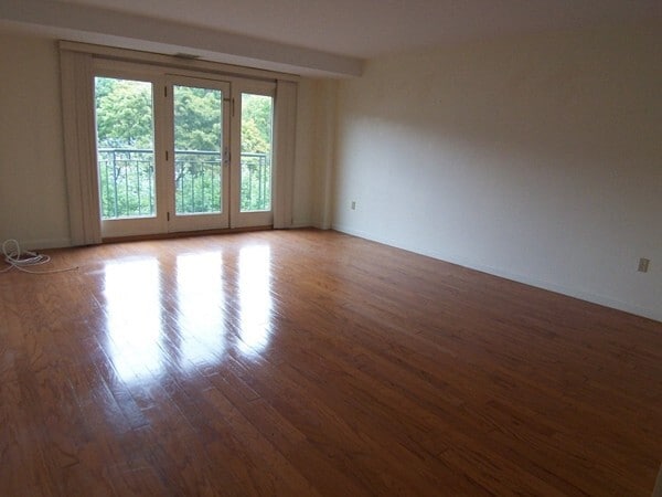 Photo - 1 Watermill Pl Unidad 1 Watermill Place #426