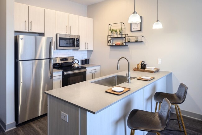 Kitchen and Appliances