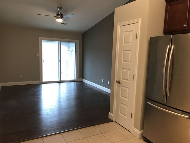 Photo - 1218 Creve Coeur Crossing Ln
