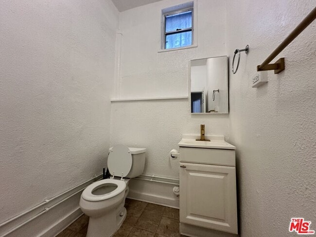 Photo - 101 Dudley Ave Unit A